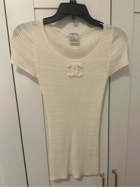 Vintage Chanel knit tshirt